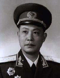 黄新廷